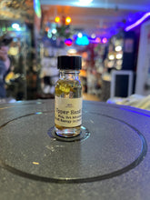 Load image into Gallery viewer, Upper Hand Conjure Oil
