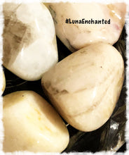 Load image into Gallery viewer, Kunzite Stone
