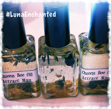 Load image into Gallery viewer, Queen Bee Oil Attract Man

