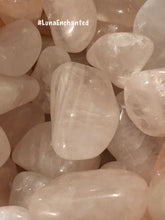 Load image into Gallery viewer, Rose Quartz Crystal

